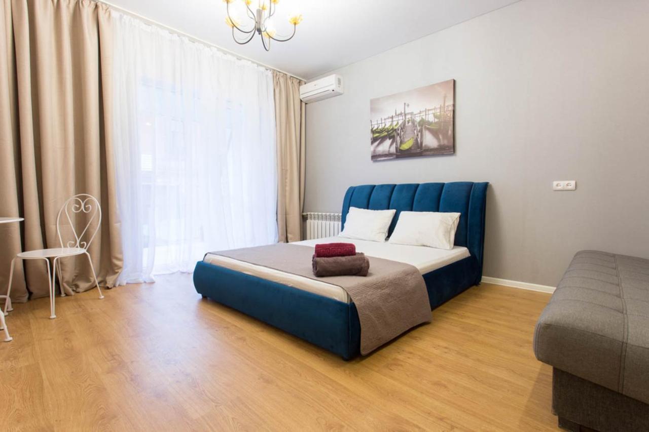 Studio Near Metro Yaroslava Mudroho, Universytet - Mykoly Khvylovoho Str 5-3 Charkov Exteriér fotografie