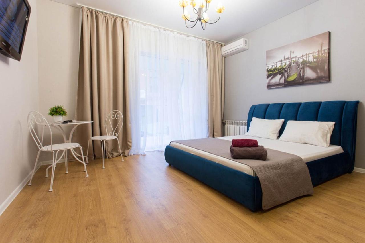 Studio Near Metro Yaroslava Mudroho, Universytet - Mykoly Khvylovoho Str 5-3 Charkov Exteriér fotografie
