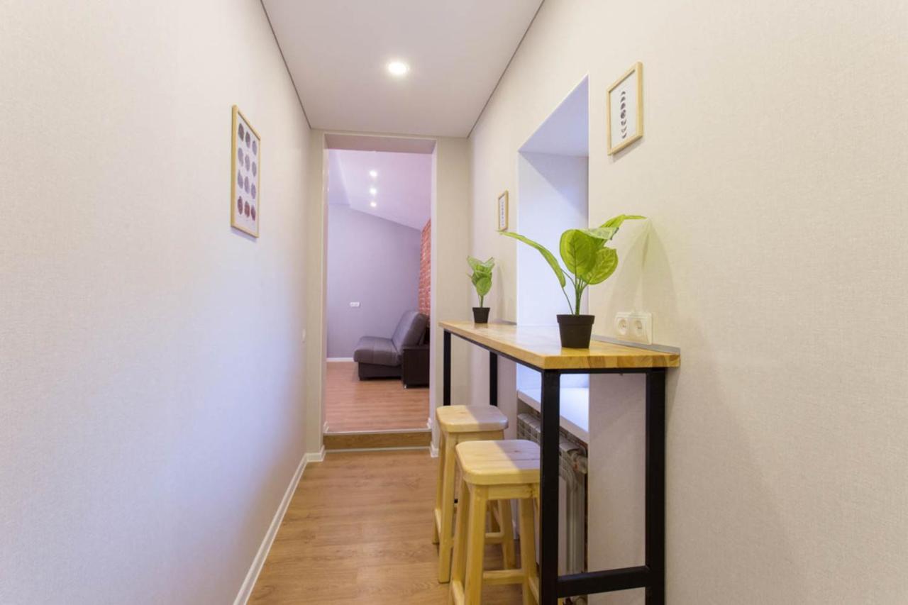 Studio Near Metro Yaroslava Mudroho, Universytet - Mykoly Khvylovoho Str 5-3 Charkov Exteriér fotografie