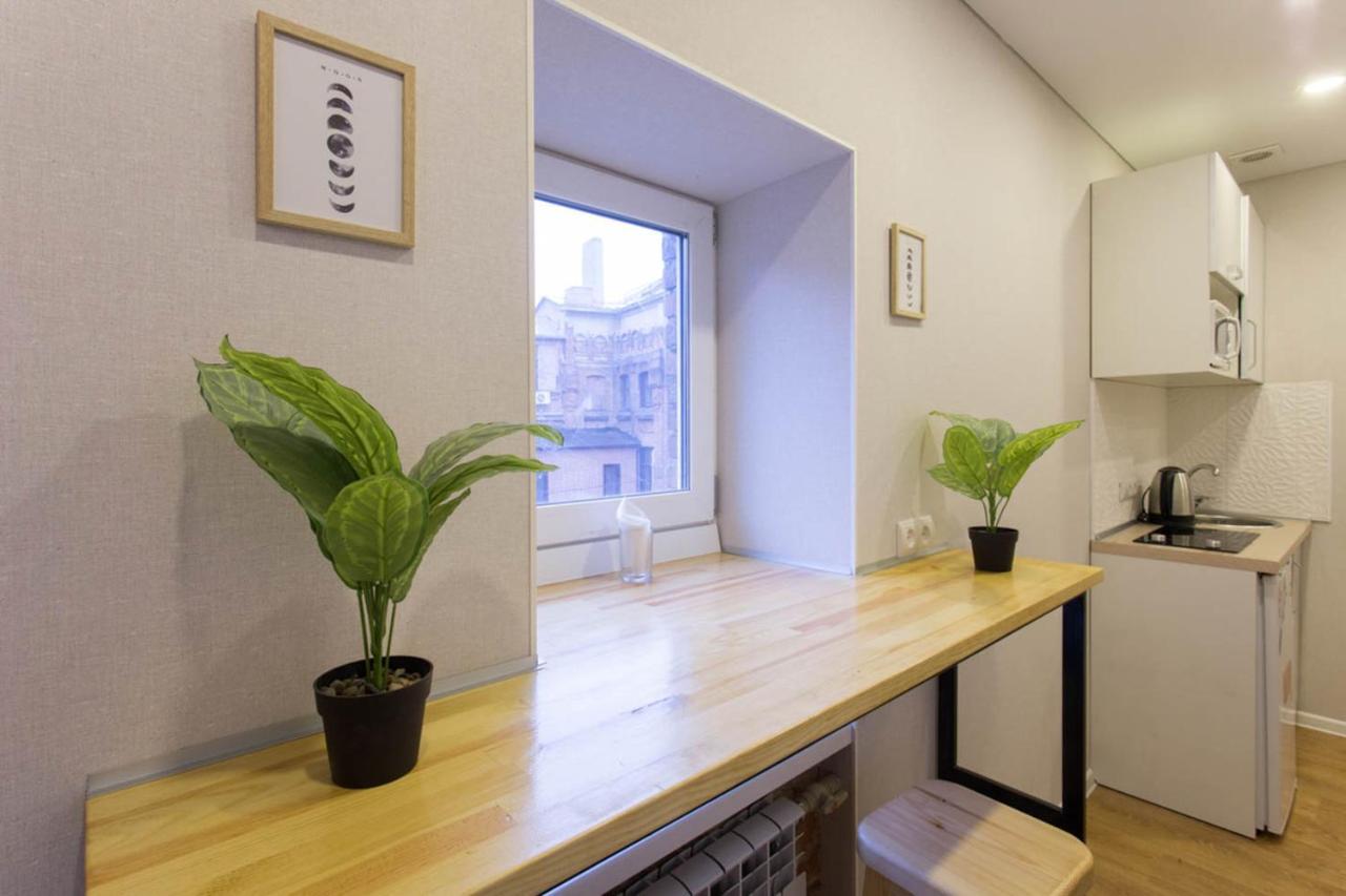 Studio Near Metro Yaroslava Mudroho, Universytet - Mykoly Khvylovoho Str 5-3 Charkov Exteriér fotografie