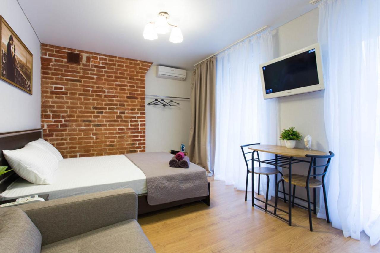 Studio Near Metro Yaroslava Mudroho, Universytet - Mykoly Khvylovoho Str 5-3 Charkov Exteriér fotografie