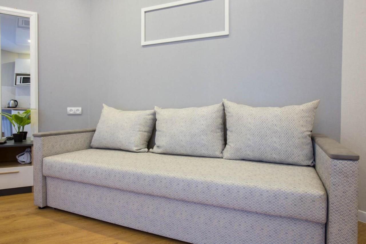 Studio Near Metro Yaroslava Mudroho, Universytet - Mykoly Khvylovoho Str 5-3 Charkov Exteriér fotografie