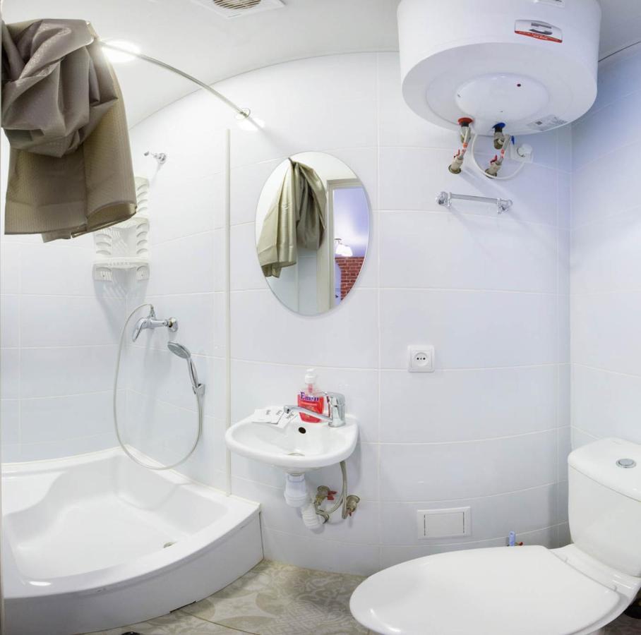 Studio Near Metro Yaroslava Mudroho, Universytet - Mykoly Khvylovoho Str 5-3 Charkov Exteriér fotografie