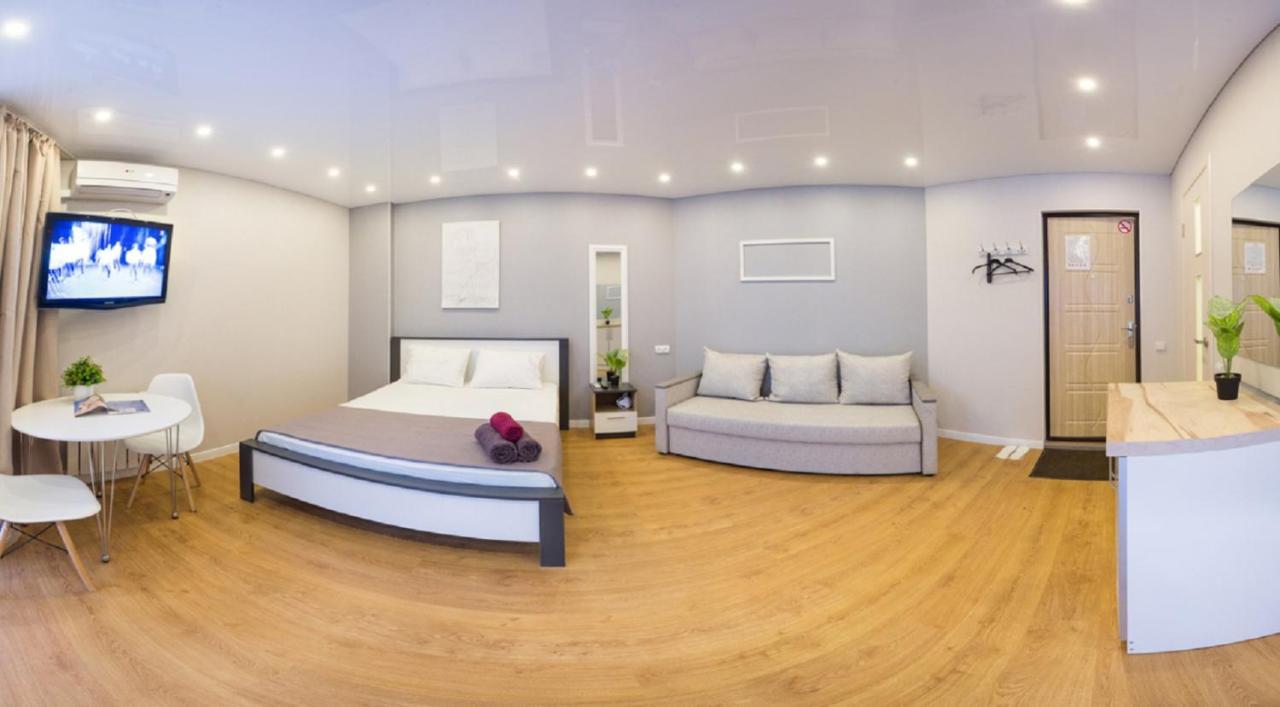 Studio Near Metro Yaroslava Mudroho, Universytet - Mykoly Khvylovoho Str 5-3 Charkov Exteriér fotografie